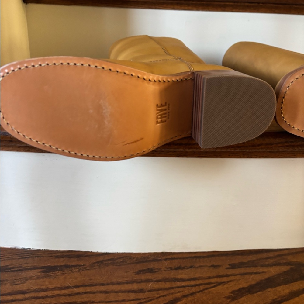 Free People Frye Campus 14L Calf Boots 7 banana tan - Picture 6 of 8